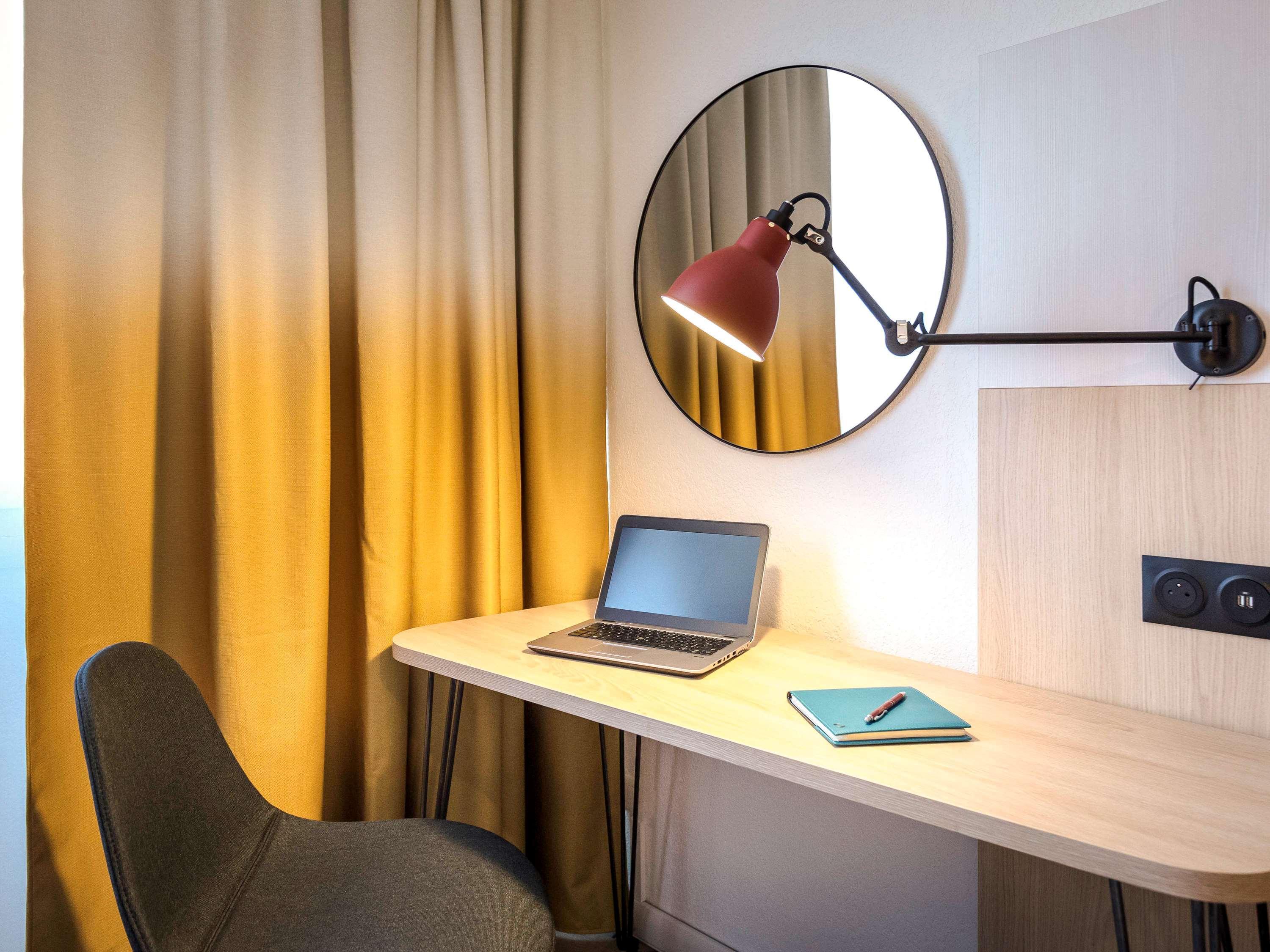 Mercure Cavaillon Esterno foto