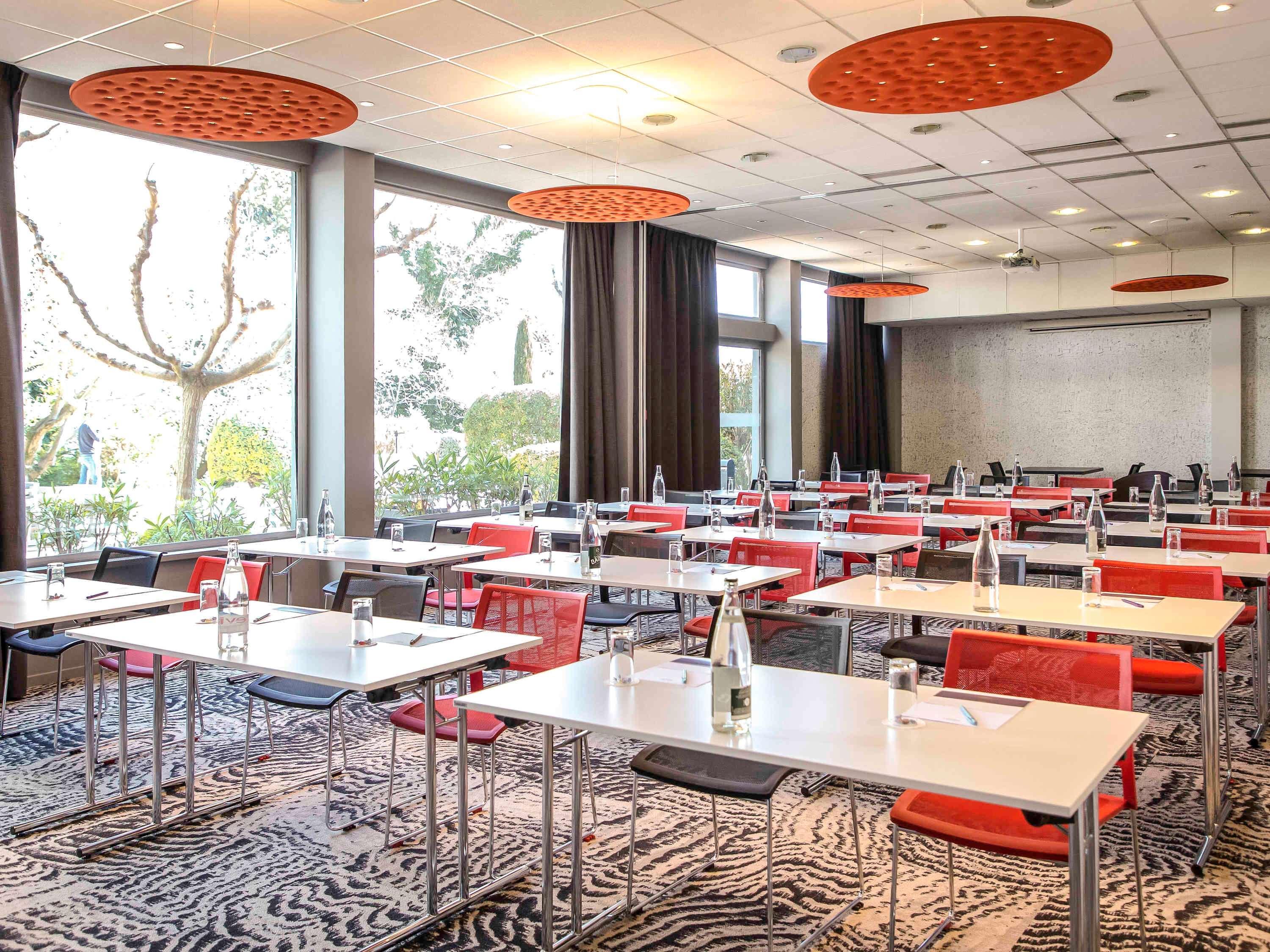 Mercure Cavaillon Esterno foto